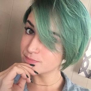 Meet your Posher, Lucy